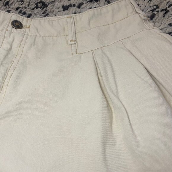 Free People We The Free Shorts Pleats Size 30 Y2K inspired Short School Girl - Picture 2 of 12